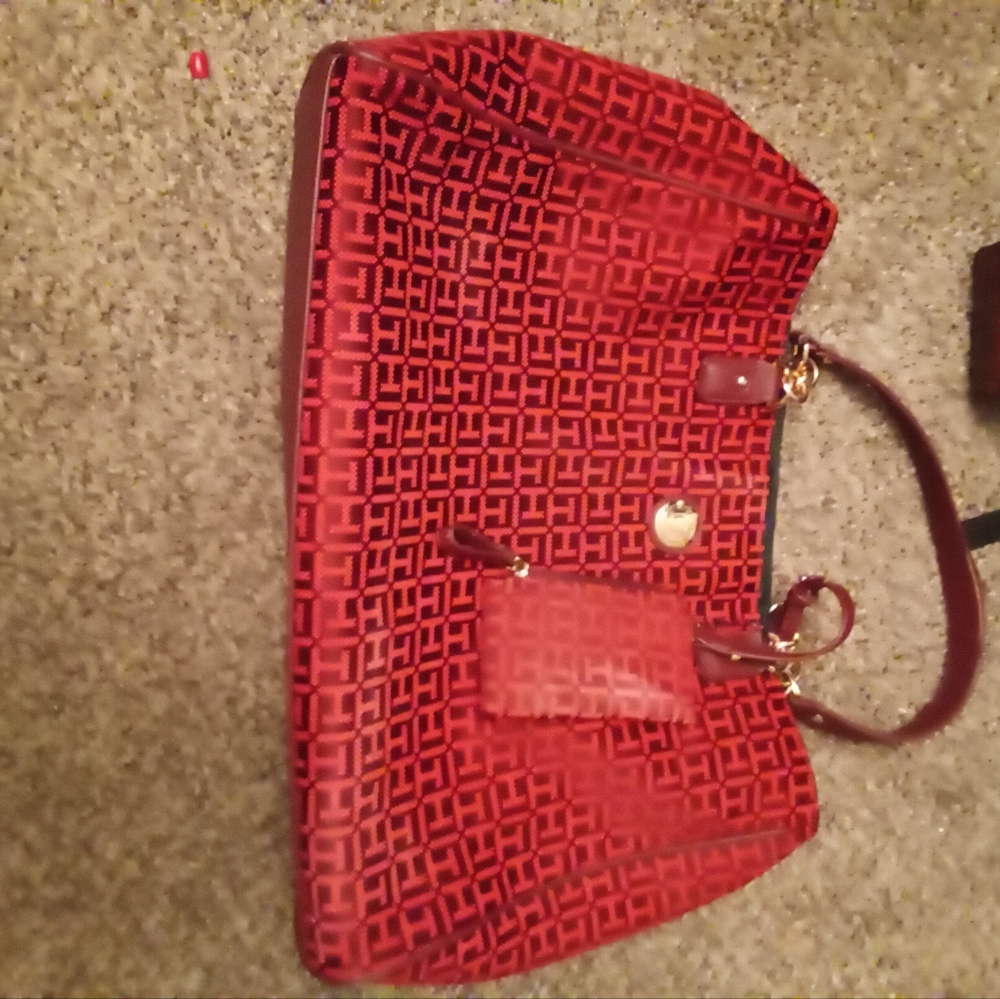 Tommy Hilfiger purse